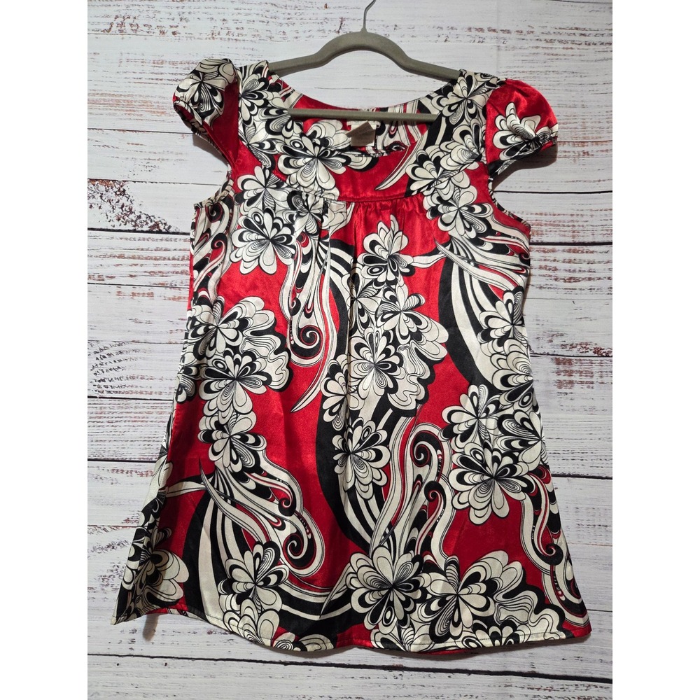 Speechless Satin Blouse Red Black White Floral Swirl Cap Sleeve Top Large